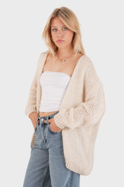 “Keep me warm" cardigan beige